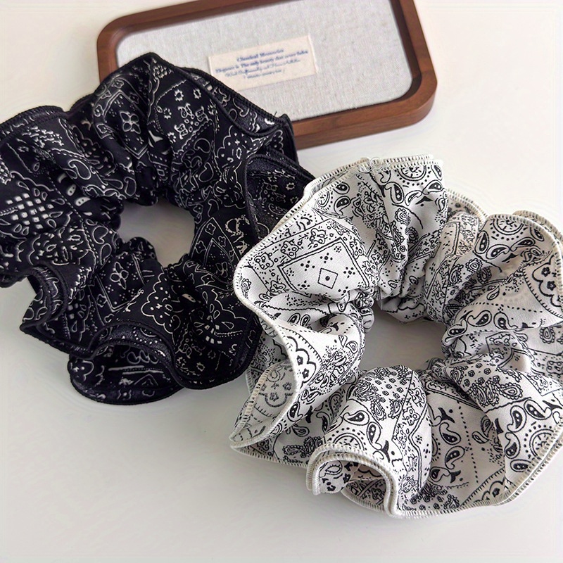 Elegant Black and White Fabric - đánh giá và giá Travel Accessories Gear
