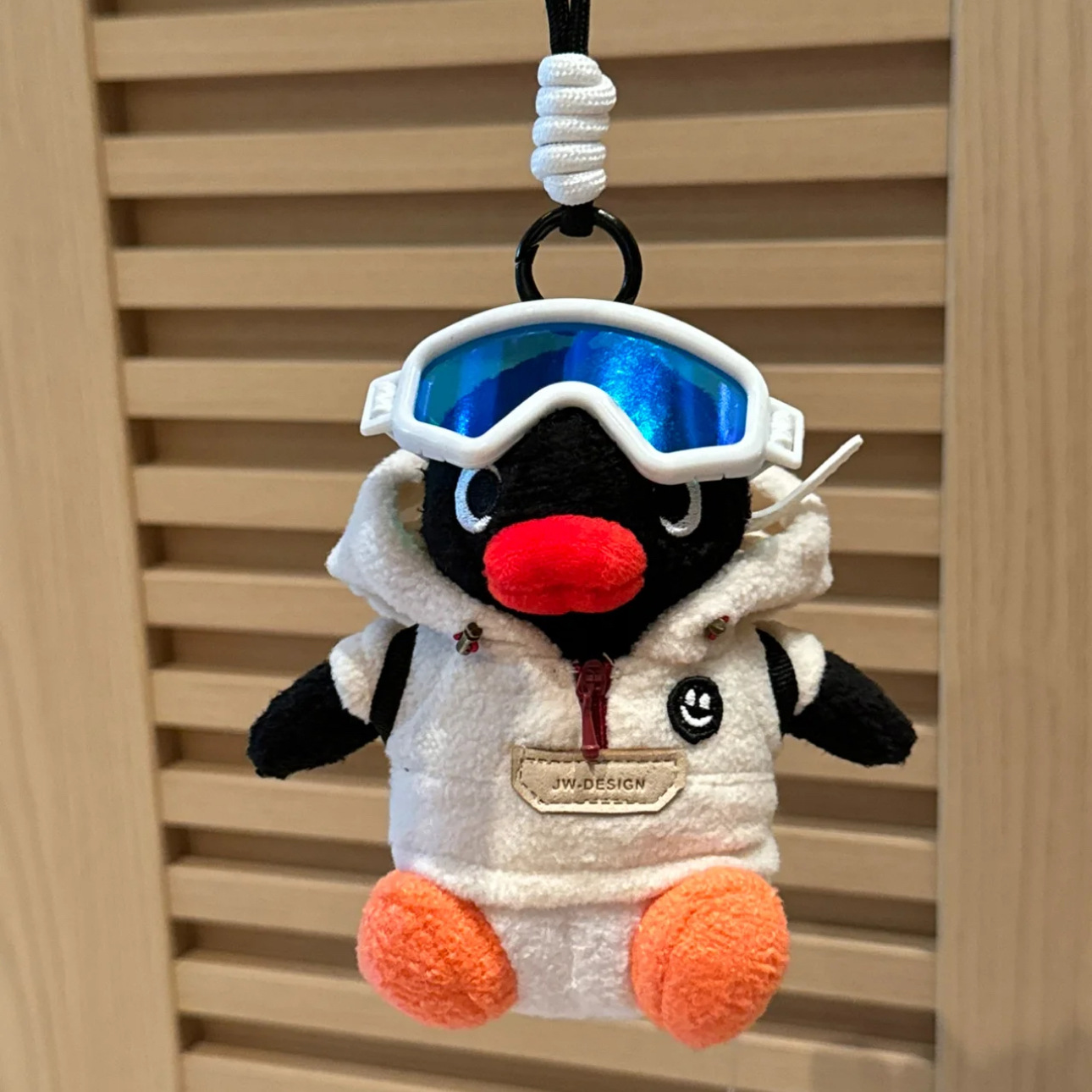 Creative and Quirky Penguin Pe - đánh giá và giá Quirky Travel Accessories