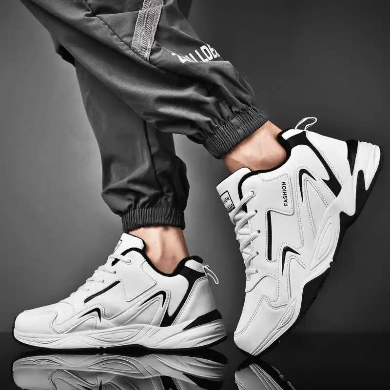 Cold-proof Spring Gym Sneakers - đánh giá và giá Travel Accessories Vietnam